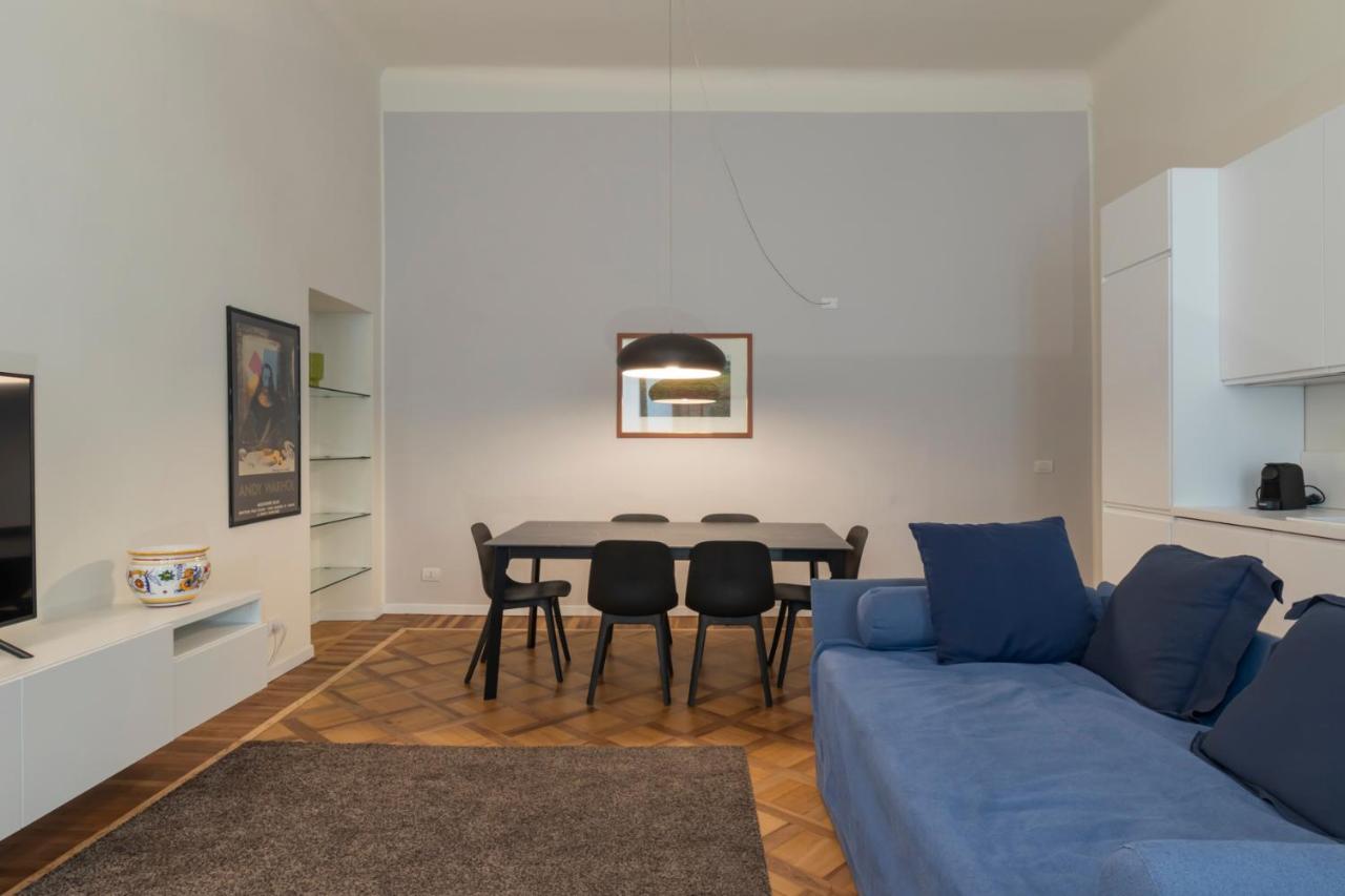 Luxury Apartment Near Duomo Italia 38 밀라노 외부 사진